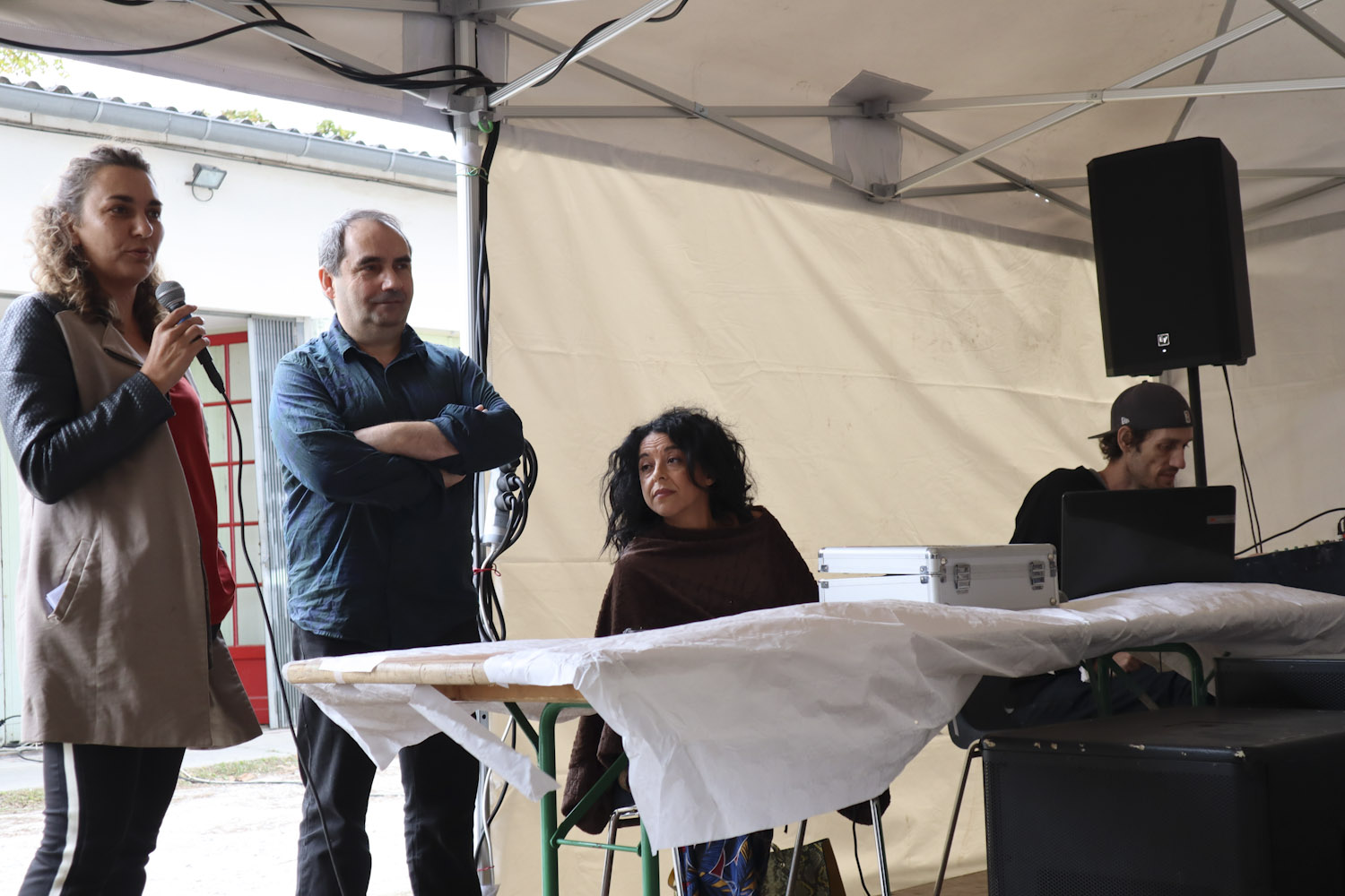 ...Cendrine de O2 Radio 