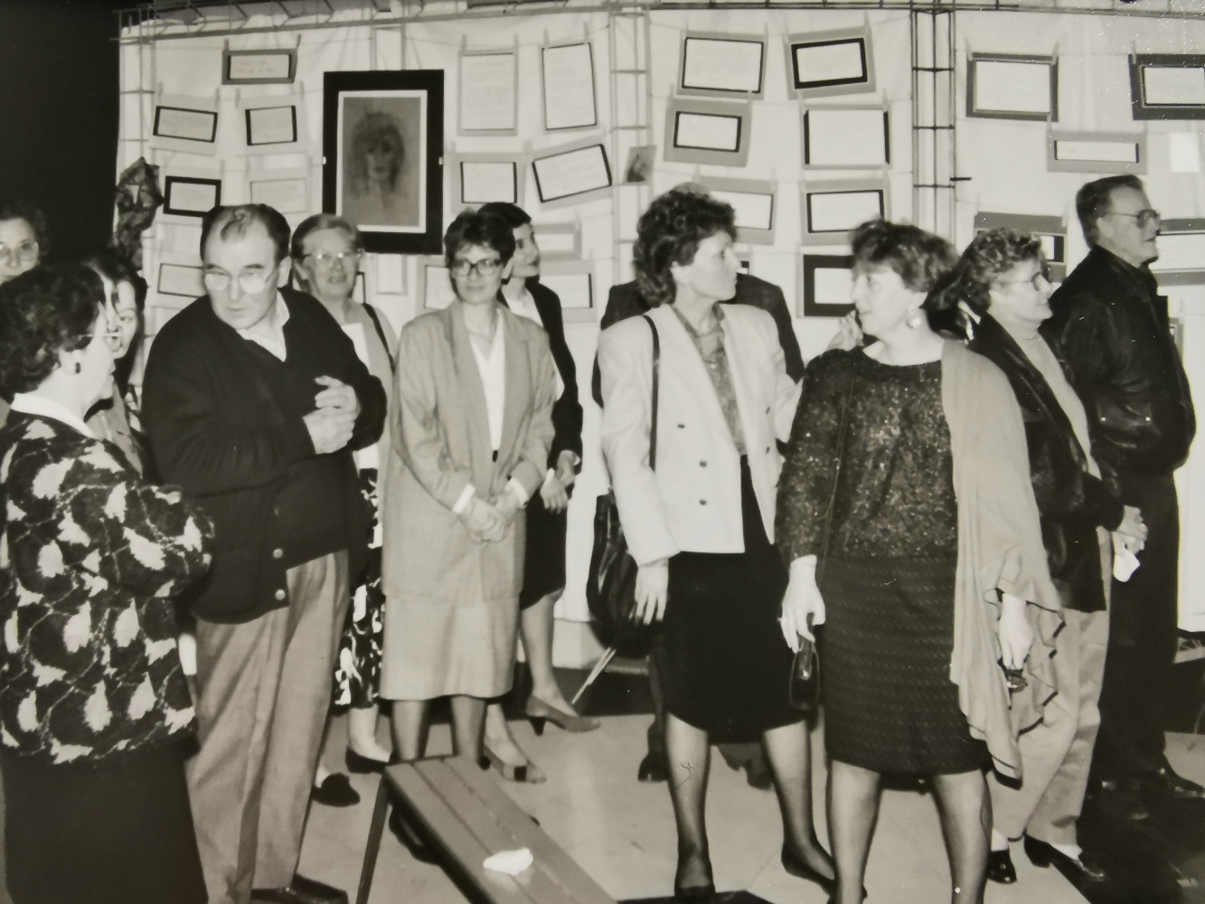 1989: Exposition, conférence, poésie et théâtre au Centre social et culturel la Colline 