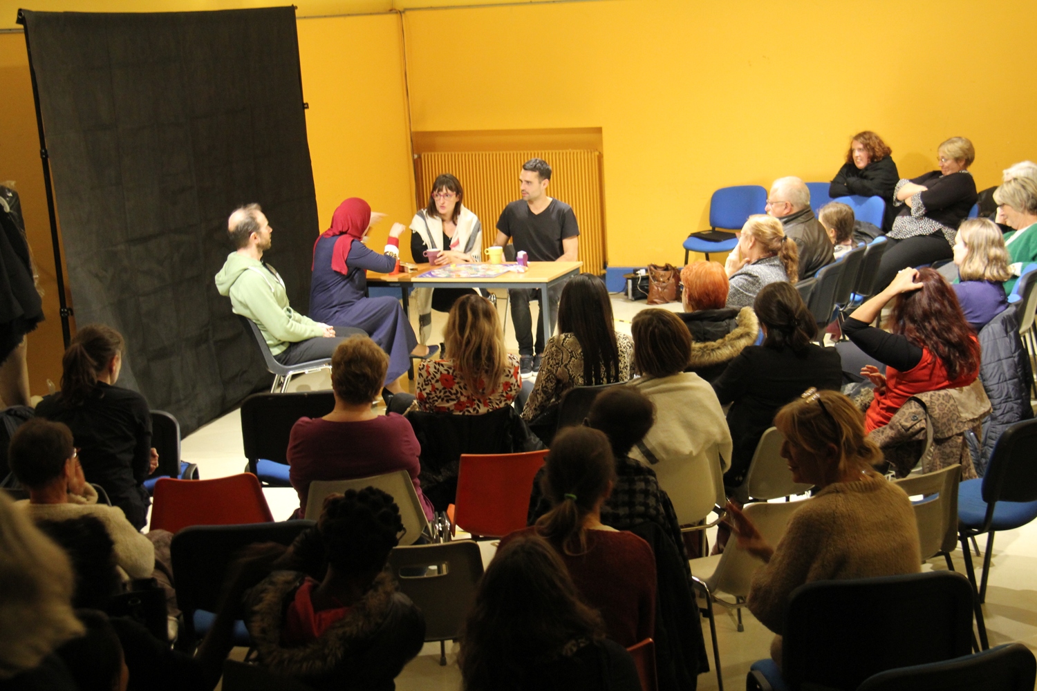 2019 : Théâtre-Forum avec Digamé : « les mots pour le dire et le (re)jouer » Mais à qui profite le crime ?