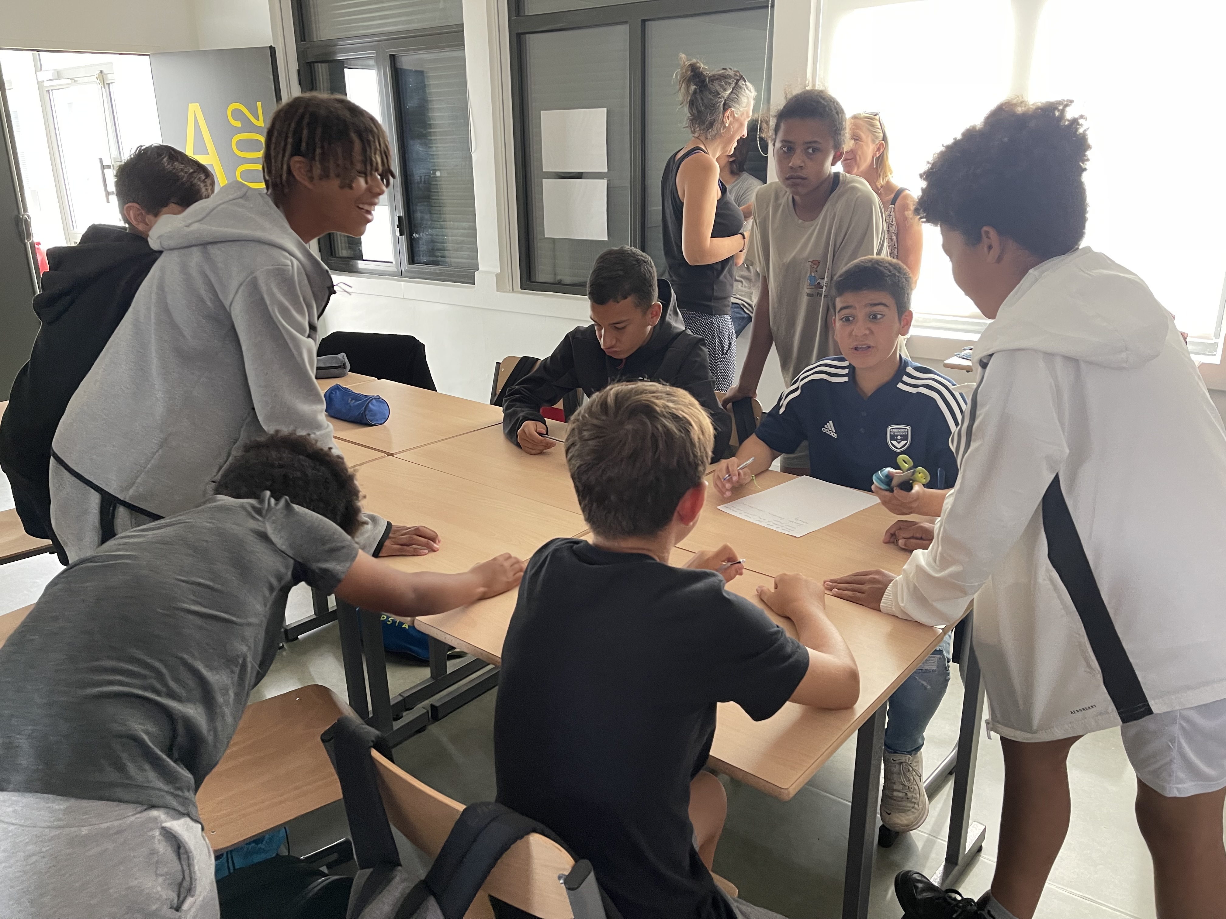 Table de travail sur le retour d'expérience