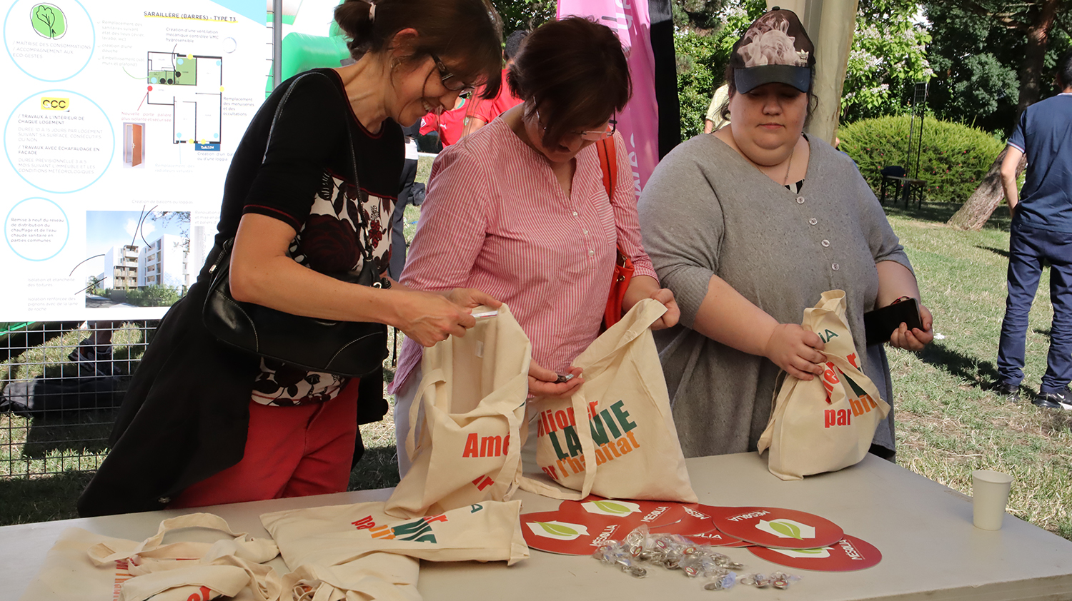 Maunier et les habitants 