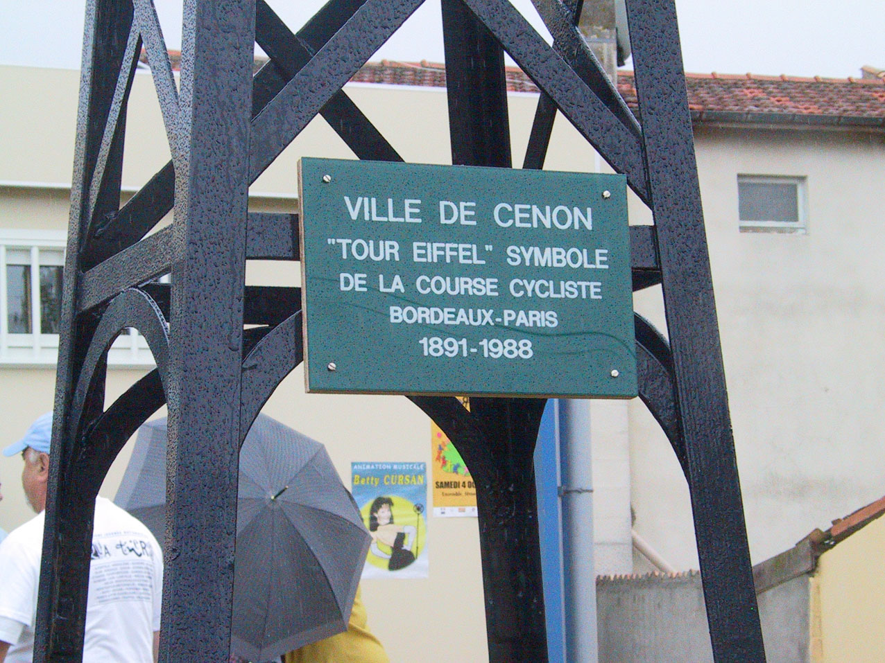 4 octobre 2003, inauguration de la salle Pierre Curie