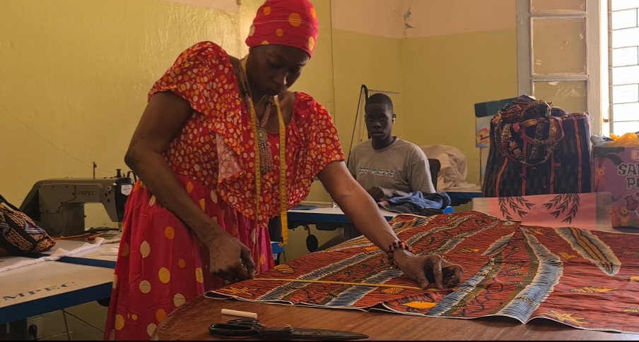 Atelier couture à APHO