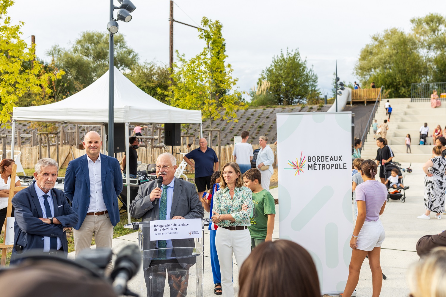 inauguration de la place de la Demi-Lune