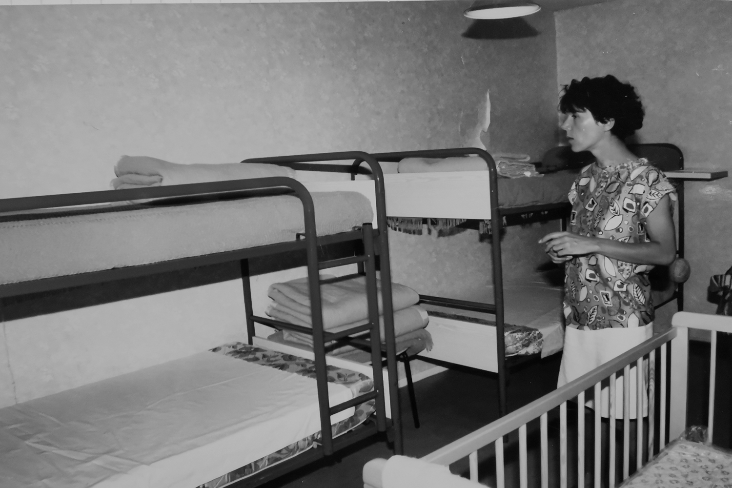 les lits superposés sommaires du premier foyer de l'APAFED