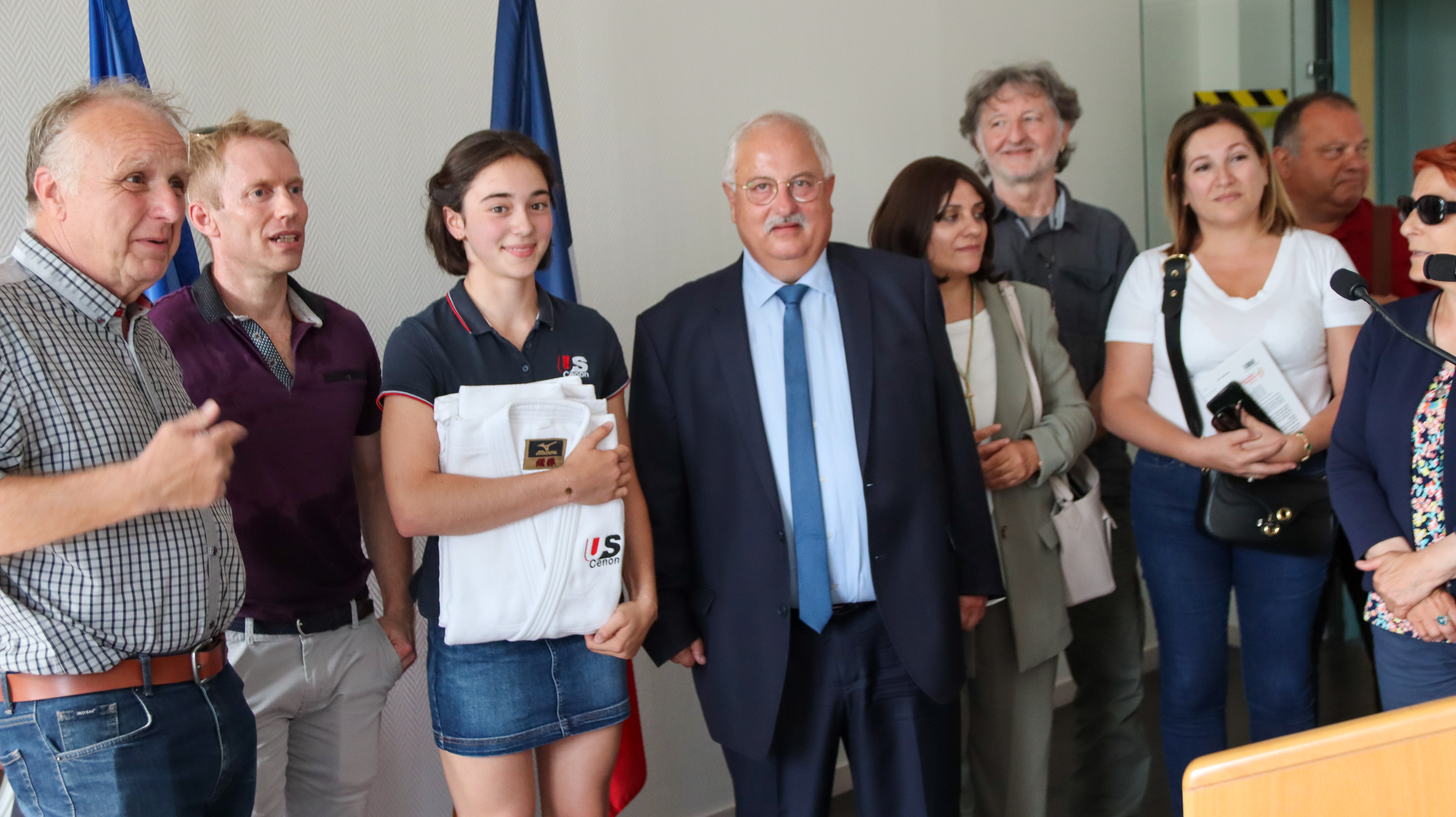 La ville de Cenon lui a rendu un vibrant hommage par l’intermédiaire du Maire Jean-François Egron le 7 juin dernier. 