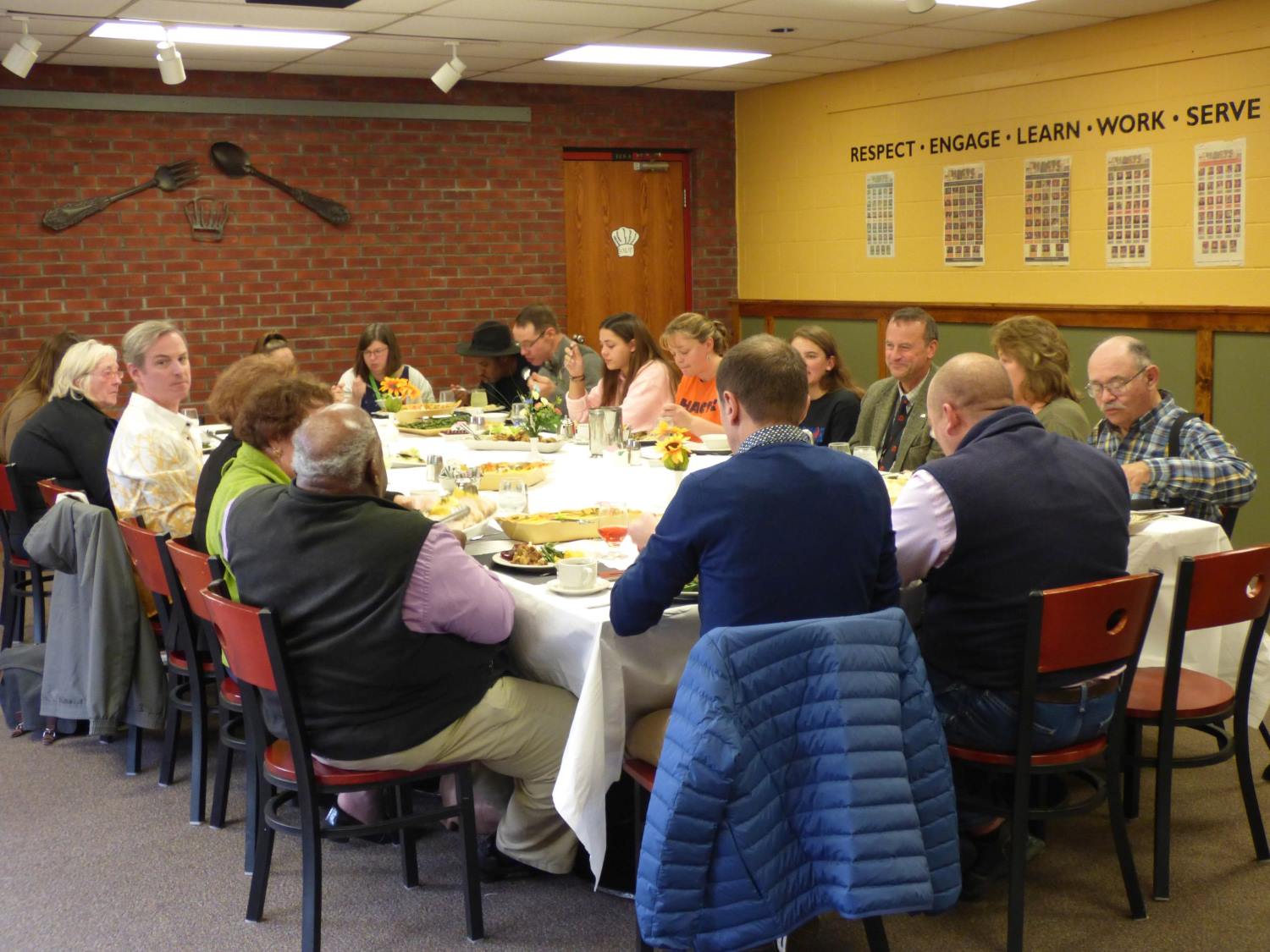 Repas au restaurant d'application du HACTC