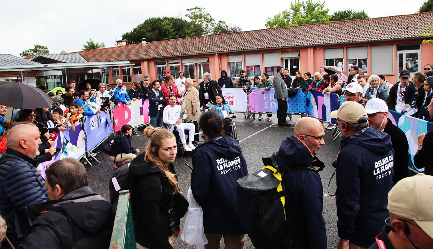 Jeux olympiques 2024 : revivez le relais de la flamme à Cenon 