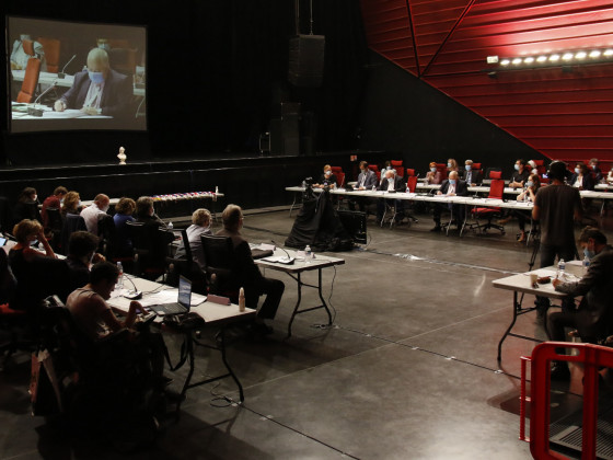 Séance de conseil municipal au Rocher